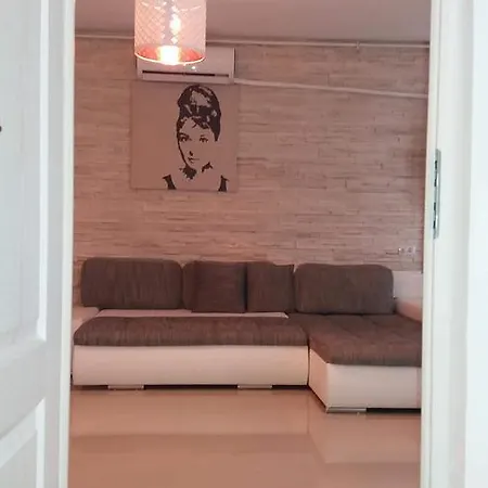 Apartament Family 2 * ナボダリ